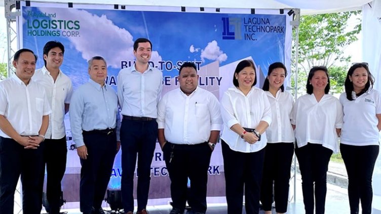 Group of people from JLL and AyalaLand Logistics in a groundbreaking ceremony